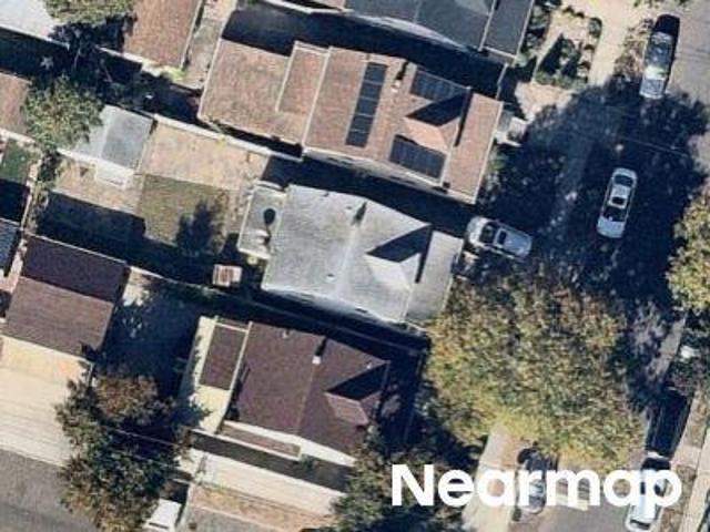 House for sale in Bellerose