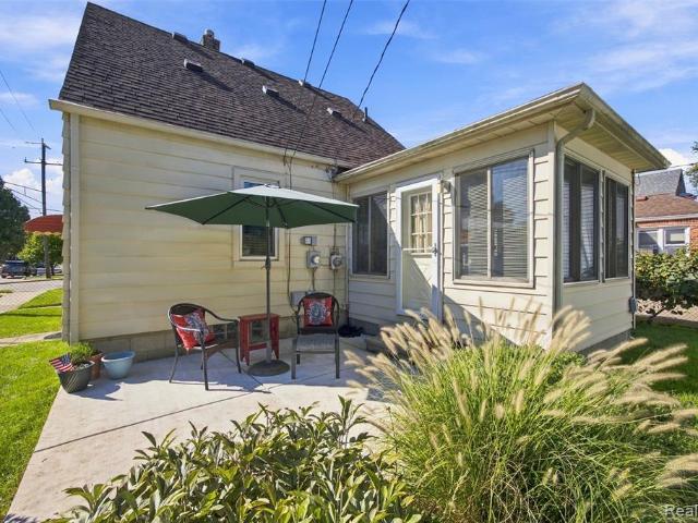 House for sale in Dearborn Heights, Michigan