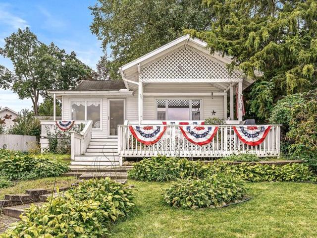 House for sale in Edwardsburg, Michigan