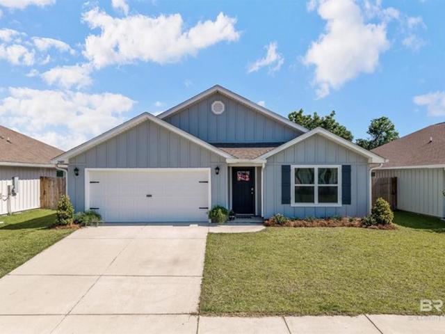 House for sale in Elberta, Alabama