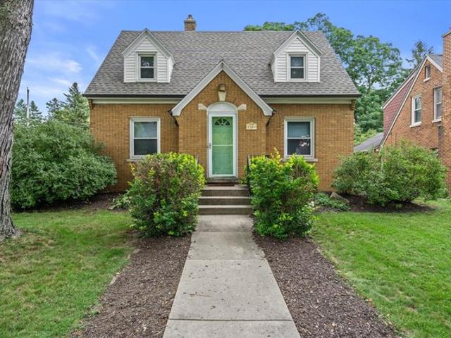 House for sale in Mayfair Park, Wauwatosa