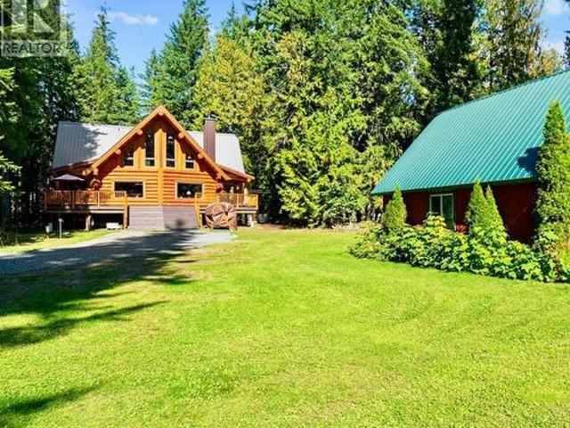 House for sale in Area F (Scotch Creek/Seymour Arm), Columbia-Shuswap Regional District