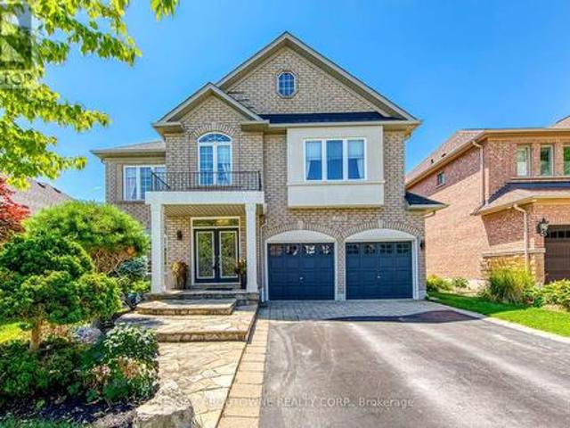 House for sale in Oakville, Ontario