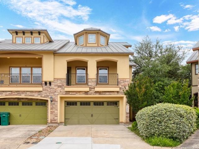Townhouse for sale in Leesville, Texas