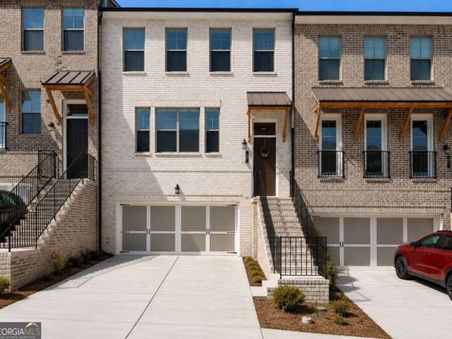 Townhouse for sale in Snellville, Georgia