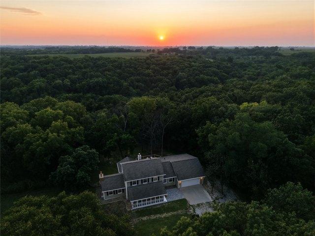House for sale in Winterset, Madison County