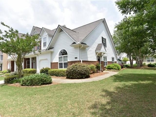 Townhouse for sale in Lawrenceville, Georgia