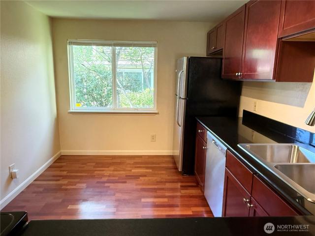 Condo for sale in Washington