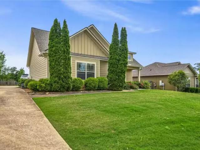 House for rent in Auburn