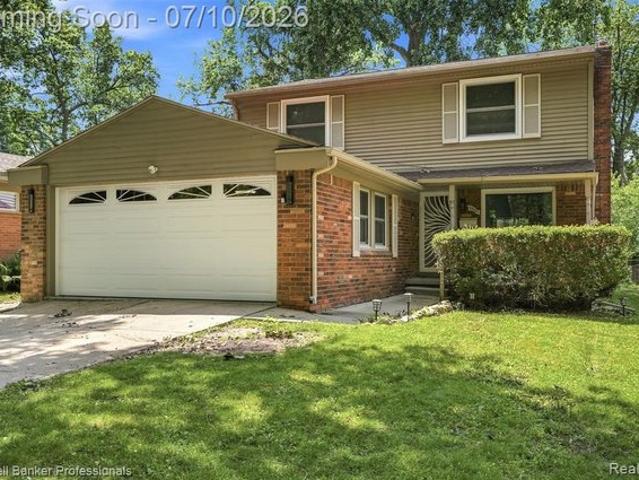 House for sale in Oak Park, Michigan
