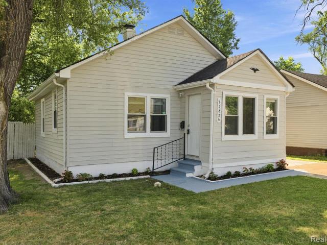 House for sale in Warren, Michigan