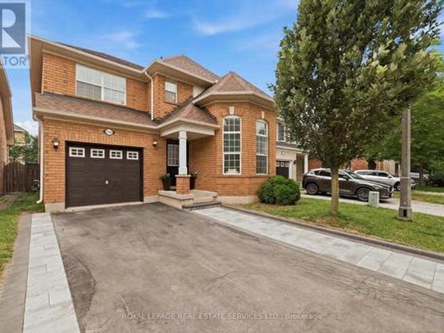 House for sale in Oakville, Ontario