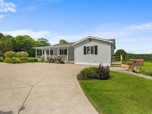 House for sale in Waterford, Pennsylvania