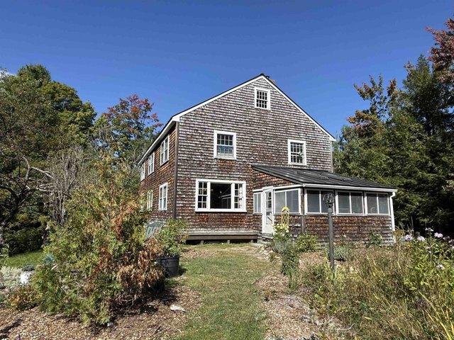 House for sale in New Hampshire
