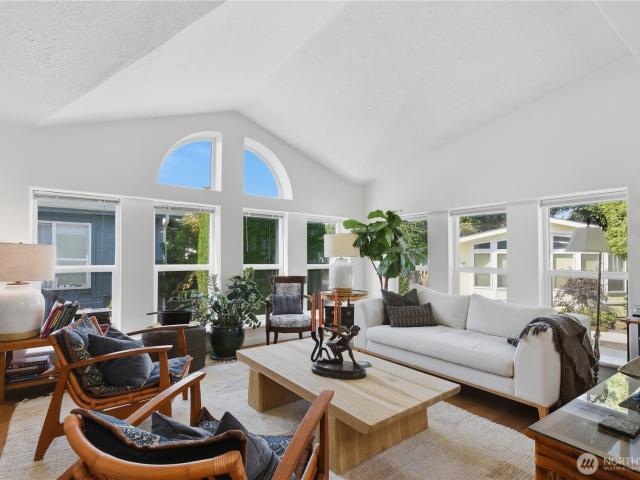 House for sale in Bothell, Washington