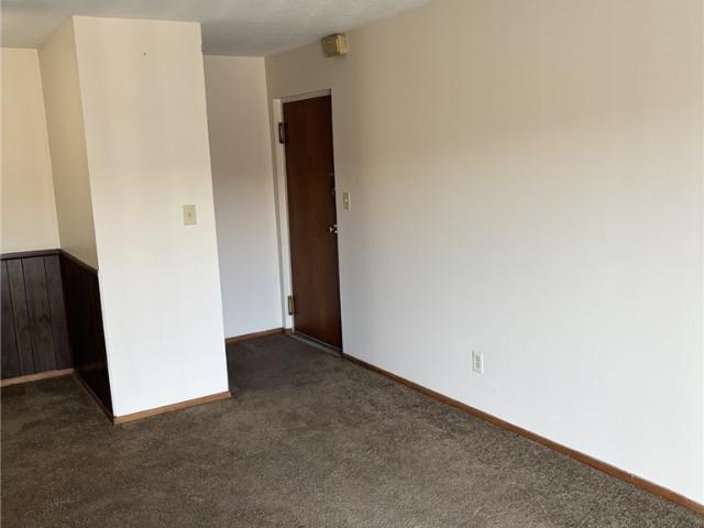 Condo for sale in North Olmsted, Ohio