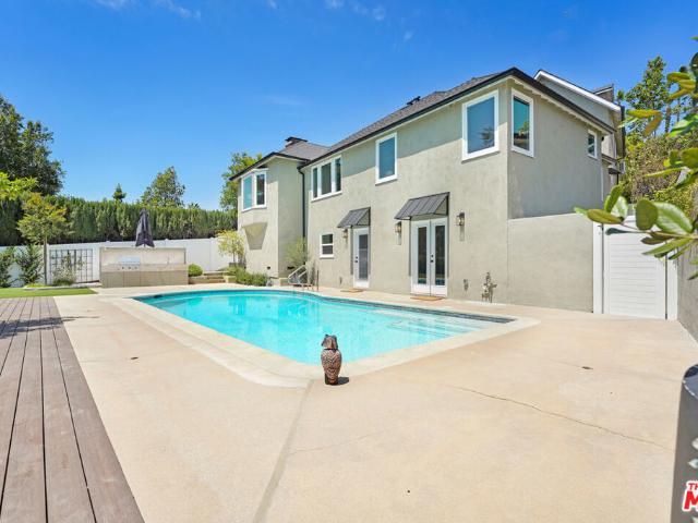 Property for rent in Canoga Park, California