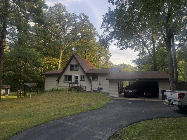 House for sale in Howard City, Michigan
