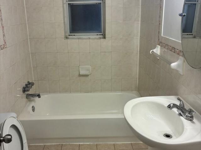 Apartment for rent in St. Leonard's, Quebec