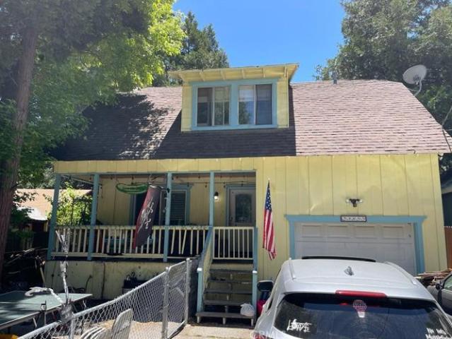 House for sale in Cedarpines Park, California