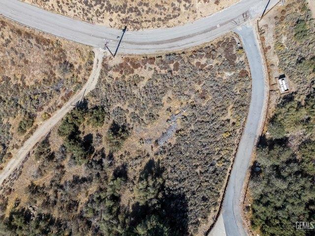 Land for sale in Tehachapi, California