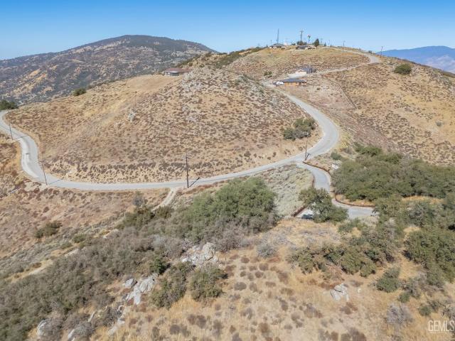 Land for sale in Tehachapi, California