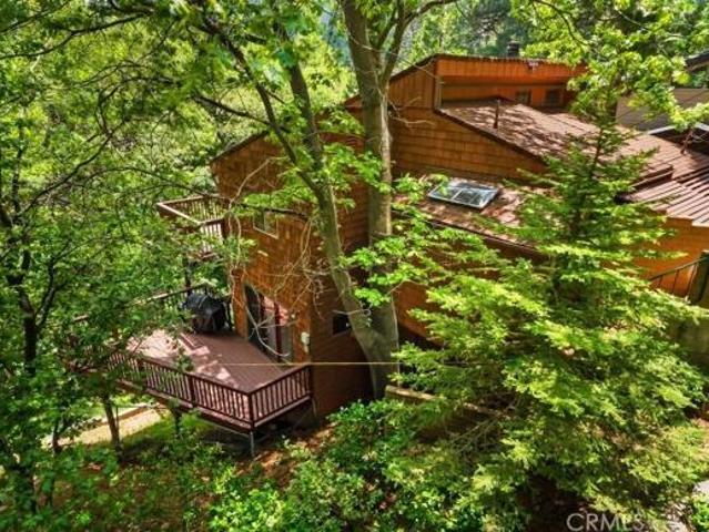 House for sale in Cedarpines Park, California