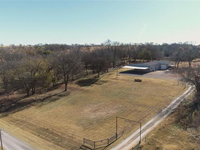 House for sale in Maysville, Oklahoma