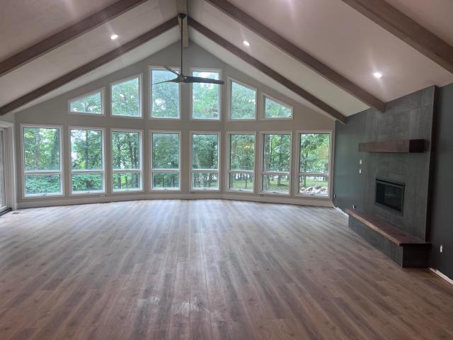 House for sale in Barry, Missouri