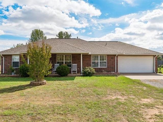 House for sale in Blanchard, McClain County