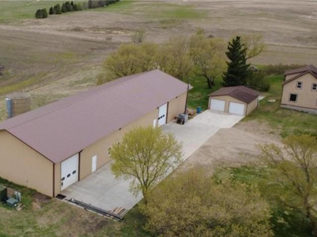 House for sale in Fergus Falls, Minnesota