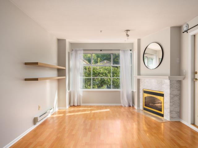 Apartment for rent in Vancouver, British Columbia