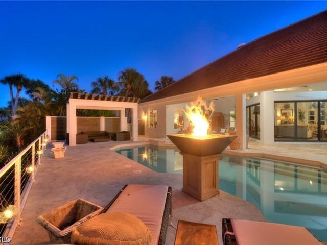 House for sale in Sanibel, Lee County
