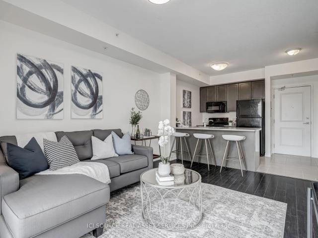 Condo for rent in Burlington, Ontario