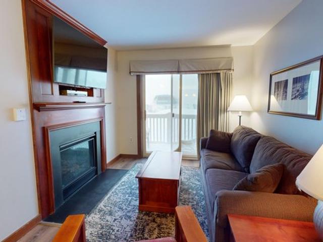 Condo for sale in Snowshoe, West Virginia