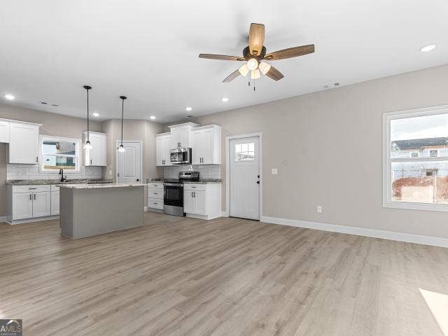 Townhouse for sale in Kathleen, Georgia