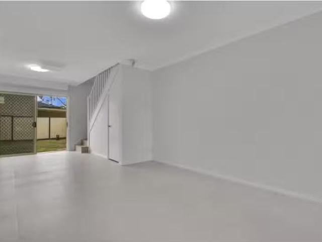 Condo for rent in Rooty Hill