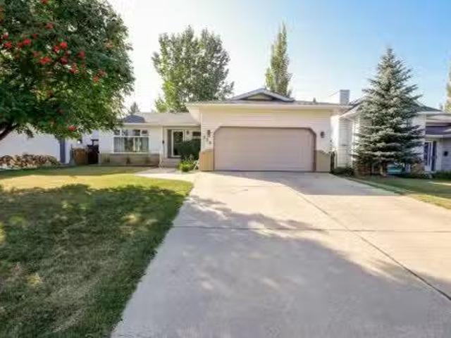 House for sale in Alberta