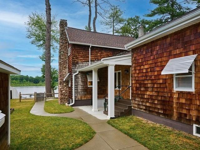 House for sale in Hampden, Massachusetts