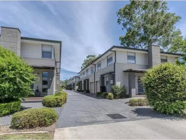 Condo for rent in Sydney, New South Wales