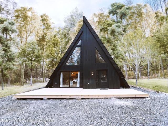 House for sale in Cottekill, New York