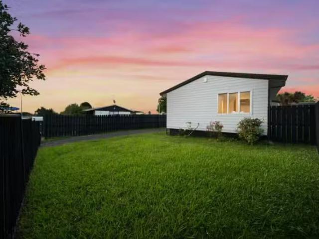 House for sale in Papakura