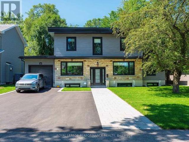 House for sale in Kitchissippi, Ottawa