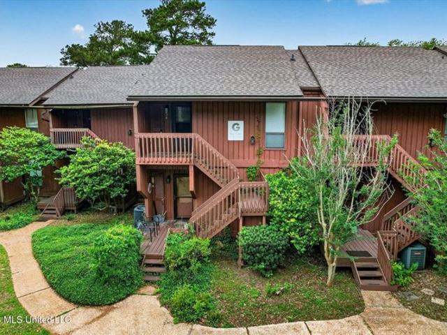 Condo for sale in Diamondhead, Mississippi