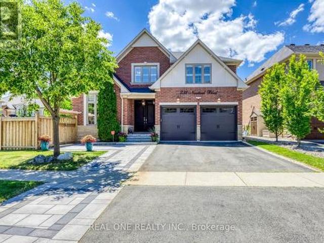 House for sale in Oakville, Ontario
