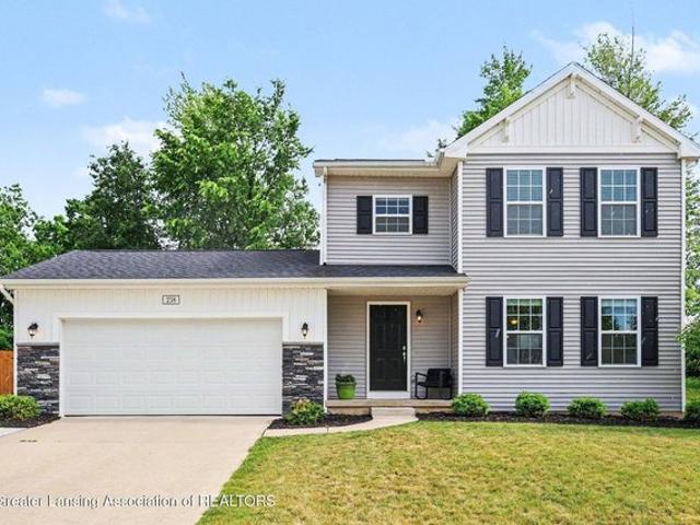 House for sale in Dewitt, Michigan