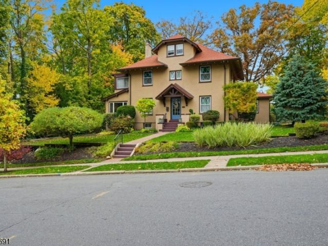 House for sale in Nutley, New Jersey