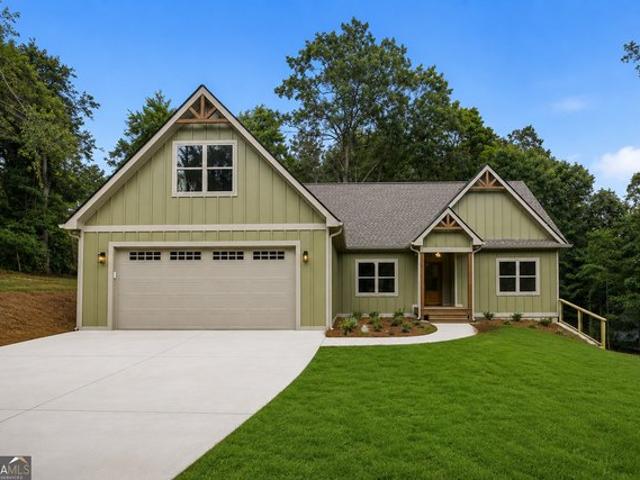 House for sale in Clarkesville, Georgia
