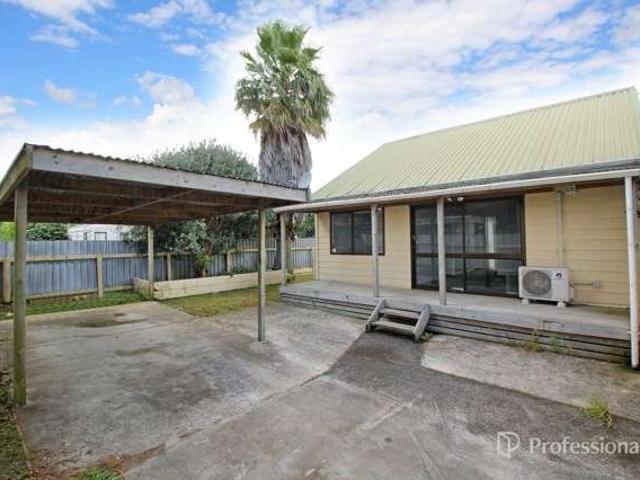 Apartment for sale in Papakura