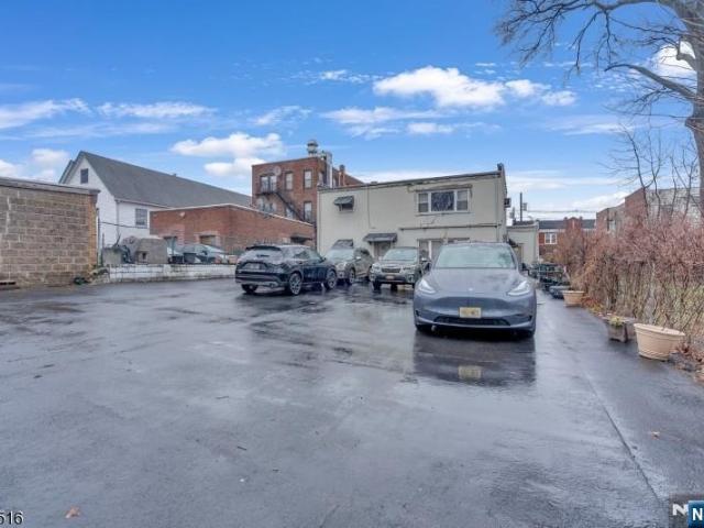 Property for rent in Lyndhurst, New Jersey